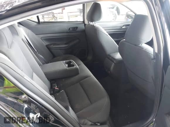 2024 Nissan Altima SV with VIN 1N4BL4DV1RN430770, listed as a IAAI auction lot 43255140 with 40,110 mi miles and . Bid and sale history available at DreamBid. Image 8.