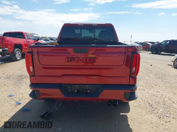 2020 GMC Sierra 1500 AT4 with VIN 3GTP9EED6LG218957, listed as a IAAI auction lot 43151971 with 73,510 mi miles and . Bid and sale history available at DreamBid. Image 16.