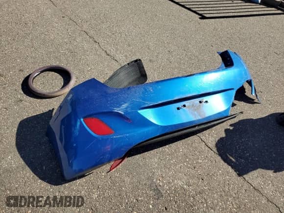 2017 Hyundai Elantra с VIN KMHD35LH4HU350030, выставлен на аукционе Copart как лот 82312755 с пробегом 77 658 миль миль и Списание • Salvage title. История ставок и продаж доступна на DreamBid. Изображение 12.