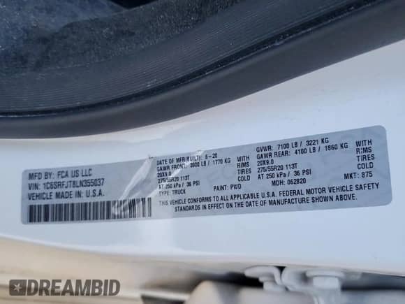 2020 Ram 1500 Laramie z VIN 1C6SRFJT8LN355037, wystawiony jako Copart lot #83815665 z przebiegiem Nie podano mil oraz Szkoda całkowita • Salvage title. Historia ofert i sprzedaży dostępna na DreamBid. Obrazek 12.