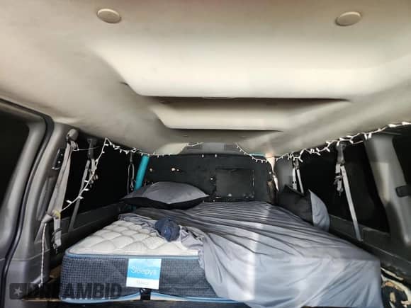 2016 Chevrolet Express Passenger LT с VIN 1GAZGPFG4G1284780, выставлен на аукционе Copart как лот 62849285 с пробегом 261 626 миль миль и Списание • Salvage title. История ставок и продаж доступна на DreamBid. Изображение 10.