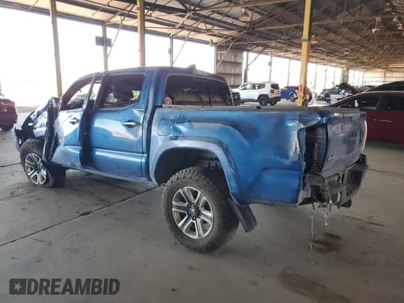 2017 Toyota Tacoma Limited with VIN 3TMGZ5AN9HM082346, listed as a Copart auction lot 62238905 with 118,319 mi miles and Salvage title. Bid and sale history available at DreamBid. Image 2.