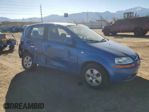 2006 Chevrolet Aveo LS с VIN KL1TD66636B676401, выставлен на аукционе Copart как лот 44761155 с пробегом 86 936 миль миль и Списание • Salvage title. История ставок и продаж доступна на DreamBid. Изображение 4.