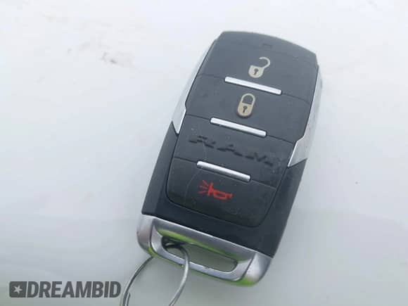 2019 Ram 1500 Rebel z VIN 1C6SRFET6KN869638, wystawiony jako IAAI lot #43089319 z przebiegiem 75 807 mil mil oraz . Historia ofert i sprzedaży dostępna na DreamBid. Obrazek 11.