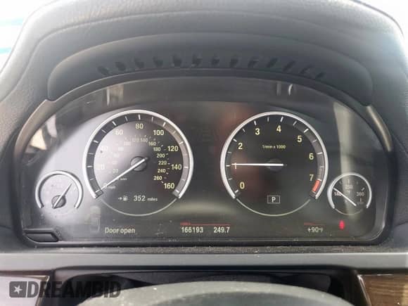 2012 BMW 7 Series 750i xDrive with VIN WBAKC6C55CC395741, listed as a Copart auction lot 54731405 with 166,193 mi miles and Clean title. Bid and sale history available at DreamBid. Image 9.
