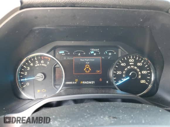 2015 Ford F-150 XLT с VIN 1FTEW1EF3FKE67143, выставлен на аукционе Copart как лот 61137175 с пробегом 89 683 миль миль и Списание • Salvage title. История ставок и продаж доступна на DreamBid. Изображение 9.