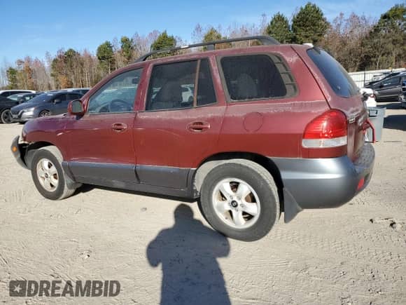 2005 Hyundai Santa Fe GLS z VIN KM8SC13D75U997109, wystawiony jako Copart lot #84117194 z przebiegiem 128 052 mil mil oraz Szkoda całkowita • Salvage title. Historia ofert i sprzedaży dostępna na DreamBid. Obrazek 2.