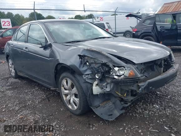 2010 Honda Accord EX-L с VIN 1HGCP2F87AA161766, выставлен на аукционе IAAI как лот 43286315 с пробегом 183 945 миль миль и . История ставок и продаж доступна на DreamBid. Изображение 1.