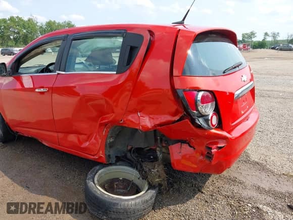 2013 Chevrolet Sonic LTZ with VIN 1G1JE6SH4D4229560, listed as a IAAI auction lot 42467979 with 78,925 mi miles and . Bid and sale history available at DreamBid. Image 6.