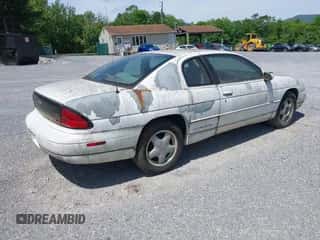 1998 Chevrolet Monte Carlo LS с VIN 2G1WW12MXW9114335, выставлен на аукционе IAAI как лот 42284798 с пробегом 214 728 миль миль и . История ставок и продаж доступна на DreamBid. Изображение 4.