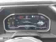 2022 GMC Sierra 1500 Denali z VIN 3GTUUGED6NG676613, wystawiony jako IAAI lot #43119392 z przebiegiem 22 278 mil mil oraz . Historia ofert i sprzedaży dostępna na DreamBid. Obrazek 7.