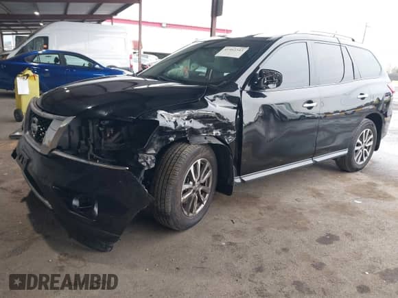 2014 Nissan Pathfinder S z VIN 5N1AR2MNXEC681281, wystawiony jako IAAI lot #41462343 z przebiegiem 192 852 mil mil oraz . Historia ofert i sprzedaży dostępna na DreamBid. Obrazek 2.