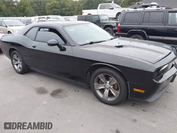 2014 Dodge Challenger SXT с VIN 2C3CDYAG2EH311366, выставлен на аукционе IAAI как лот 43371805 с пробегом 364 459 миль миль и . История ставок и продаж доступна на DreamBid. Изображение 1.