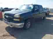 2004 Chevrolet Silverado 2500 LS с VIN 1GCGK23U24F198148, выставлен на аукционе IAAI как лот 42955624 с пробегом 161 952 миль миль и . История ставок и продаж доступна на DreamBid. Изображение 17.