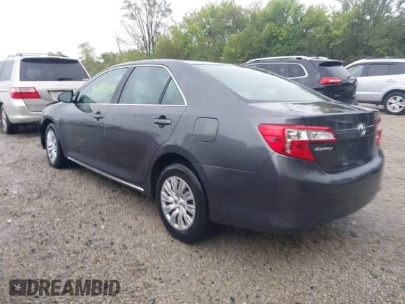 2012 Toyota Camry L with VIN 4T1BF1FK3CU513113, listed as a IAAI auction lot 43403173 with 140,531 mi miles and . Bid and sale history available at DreamBid. Image 3.