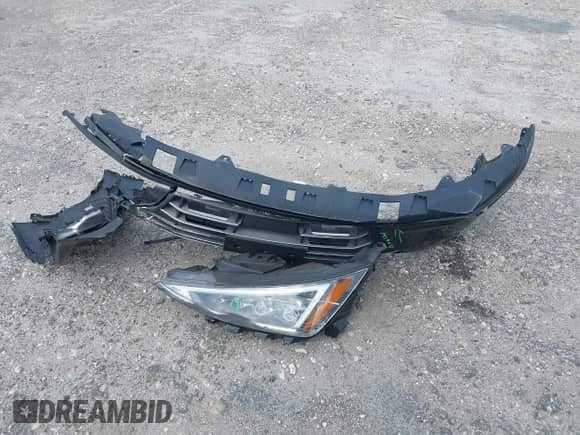 2020 Hyundai Elantra SEL z VIN 5NPD84LF5LH557432, wystawiony jako IAAI lot #42085363 z przebiegiem 74 081 mil mil oraz . Historia ofert i sprzedaży dostępna na DreamBid. Obrazek 12.