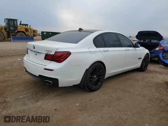2012 BMW 7 Series 750i xDrive с VIN WBAKC6C5XCC396061, выставлен на аукционе Copart как лот 67393625 с пробегом 108 618 миль миль и Чистый • Clean title. История ставок и продаж доступна на DreamBid. Изображение 3.