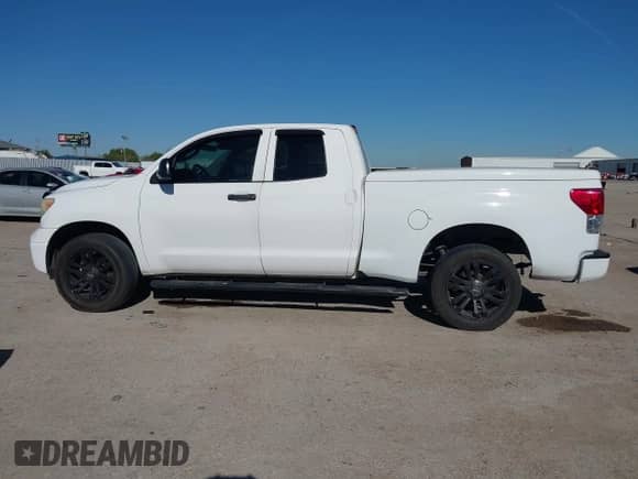 2011 Toyota Tundra с VIN 5TFRM5F1XBX022719, выставлен на аукционе IAAI как лот 43404467 с пробегом 250 462 миль миль и . История ставок и продаж доступна на DreamBid. Изображение 14.