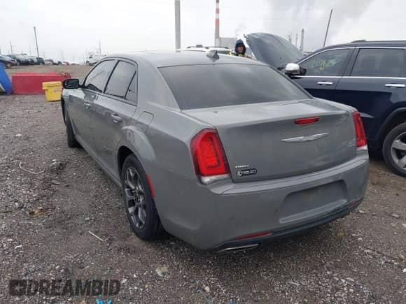 2017 Chrysler 300 S with VIN 2C3CCAGG7HH622281, listed as a IAAI auction lot 41113288 with 111,916 mi miles and . Bid and sale history available at DreamBid. Image 3.