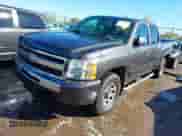 2011 Chevrolet Silverado 1500 LS z VIN 3GCPKREA0BG113816, wystawiony jako IAAI lot #43467974 z przebiegiem 208 253 mil mil oraz . Historia ofert i sprzedaży dostępna na DreamBid. Obrazek 2.