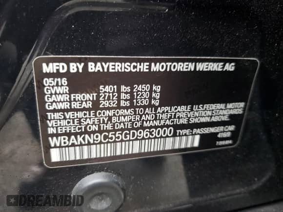 2016 BMW 5 Series 550i z VIN WBAKN9C55GD963000, wystawiony jako Copart lot #82060105 z przebiegiem 91 259 mil mil oraz Szkoda całkowita • Salvage title. Historia ofert i sprzedaży dostępna na DreamBid. Obrazek 12.