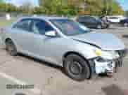 2014 Toyota Camry SE with VIN 4T1BF1FK1EU454680, listed as a IAAI auction lot 43392735 with 117,814 mi miles and . Bid and sale history available at DreamBid. Image 1.