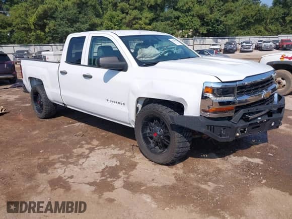 2018 Chevrolet Silverado 1500 Work Truck with VIN 1GCRCNEC1JZ268390, listed as a IAAI auction lot 43136152 with 135,789 mi miles and . Bid and sale history available at DreamBid. Image 1.