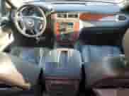 2009 Chevrolet Suburban 2LT с VIN 1GNFC260X9R277677, выставлен на аукционе Copart как лот 80753945 с пробегом 233 508 миль миль и Чистый • Clean title. История ставок и продаж доступна на DreamBid. Изображение 8.