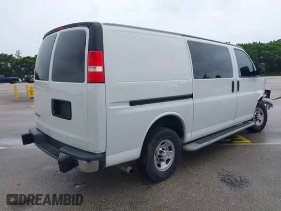 2021 Chevrolet Express Cargo с VIN 1GCWGAFP2M1204749, выставлен на аукционе IAAI как лот 42672844 с пробегом 57 795 миль миль и . История ставок и продаж доступна на DreamBid. Изображение 4.