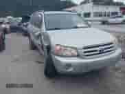 2004 Toyota Highlander с VIN JTEDP21A240031123, выставлен на аукционе IAAI как лот 43072487 с пробегом 215 066 миль миль и . История ставок и продаж доступна на DreamBid. Изображение 1.