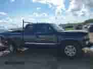2005 GMC Sierra 1500 SLE с VIN 1GTEC19VX5Z124944, выставлен на аукционе IAAI как лот 43279048 с пробегом 255 226 миль миль и . История ставок и продаж доступна на DreamBid. Изображение 14.