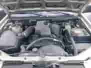2006 Chevrolet Colorado Work Truck z VIN 1GCDT198168312975, wystawiony jako IAAI lot #42535313 z przebiegiem 70 100 mil mil oraz . Historia ofert i sprzedaży dostępna na DreamBid. Obrazek 10.