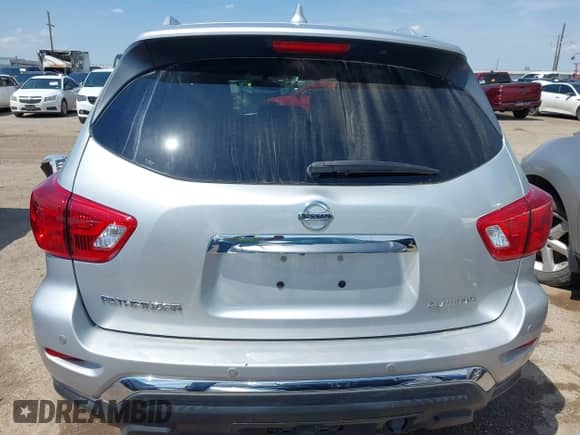 2019 Nissan Pathfinder SV с VIN 5N1DR2MN4KC595943, выставлен на аукционе IAAI как лот 42927194 с пробегом 27 195 миль миль и . История ставок и продаж доступна на DreamBid. Изображение 17.