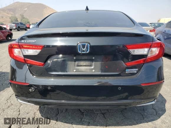 2021 Honda Accord Touring с VIN 1HGCV3F9XMA013426, выставлен на аукционе Copart как лот 68975765 с пробегом 83 317 миль миль и Списание • Salvage title. История ставок и продаж доступна на DreamBid. Изображение 6.