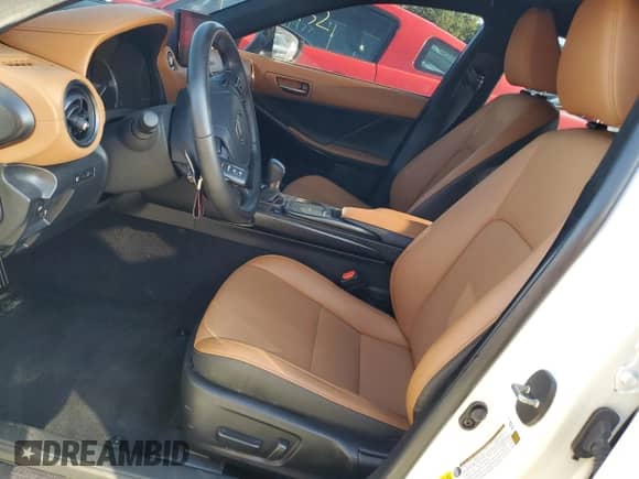 2024 Lexus IS 350 F Sport z VIN JTHBZ1B25R5076539, wystawiony jako Copart lot #64196115 z przebiegiem 18 590 mil mil oraz Szkoda całkowita • Salvage title. Historia ofert i sprzedaży dostępna na DreamBid. Obrazek 7.