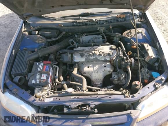 2001 Honda Accord EX with VIN 1HGCG56641A088646, listed as a IAAI auction lot 43337000 with 207,581 mi miles and . Bid and sale history available at DreamBid. Image 10.