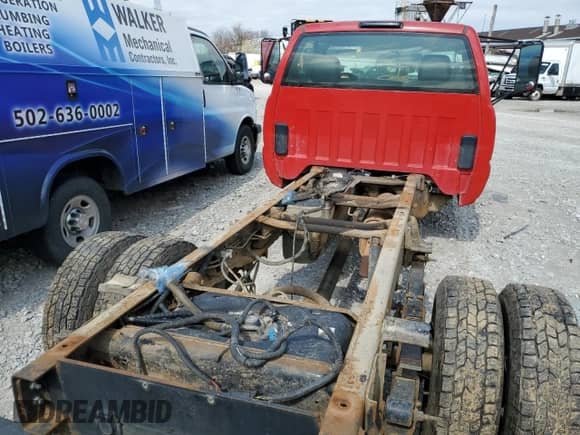 2006 Chevrolet Silverado 3500 с VIN 1GBJK34U06E213432, выставлен на аукционе Copart как лот 50466955 с пробегом 100 789 миль миль и Списание • Salvage title. История ставок и продаж доступна на DreamBid. Изображение 6.