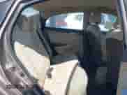 2013 Hyundai Accent GLS z VIN KMHCT4AE2DU317648, wystawiony jako IAAI lot #42934017 z przebiegiem 172 717 mil mil oraz . Historia ofert i sprzedaży dostępna na DreamBid. Obrazek 8.