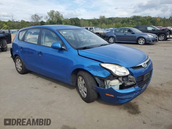 2010 Hyundai Elantra GLS z VIN KMHDB8AE2AU052692, wystawiony jako Copart lot #80581795 z przebiegiem 153 756 mil mil oraz Szkoda całkowita • Salvage title. Historia ofert i sprzedaży dostępna na DreamBid. Obrazek 4.