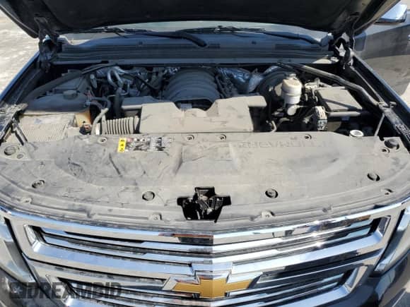 2017 Chevrolet Suburban Premier с VIN 1GNSKJKC4HR207022, выставлен на аукционе Copart как лот 60662095 с пробегом 97 164 миль миль и Списание • Salvage title. История ставок и продаж доступна на DreamBid. Изображение 12.