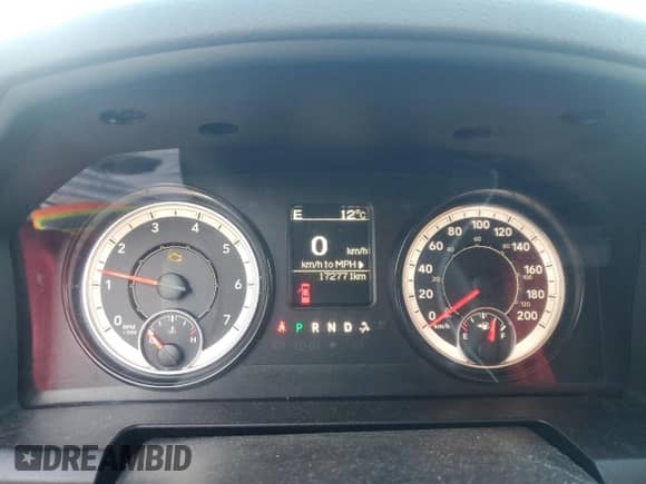 2017 Ram 1500 SLT z VIN 1C6RR7GT6HS563454, wystawiony jako Copart lot #85161735 z przebiegiem 172 771 mil mil oraz Szkoda całkowita • Salvage title. Historia ofert i sprzedaży dostępna na DreamBid. Obrazek 9.