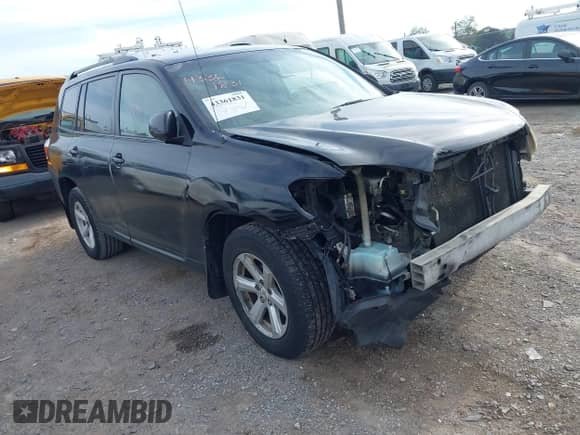 2008 Toyota Highlander z VIN JTEES41A182024219, wystawiony jako IAAI lot #43361831 z przebiegiem 246 853 mil mil oraz . Historia ofert i sprzedaży dostępna na DreamBid. Obrazek 1.