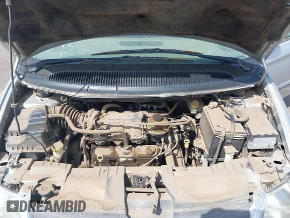 2005 Dodge Caravan SE with VIN 1D4GP24R55B422455, listed as a IAAI auction lot 43250300 with Not provided miles and . Bid and sale history available at DreamBid. Image 10.