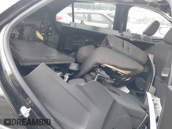 2023 Chevrolet Equinox LT z VIN 3GNAXUEG1PL106023, wystawiony jako IAAI lot #42973300 z przebiegiem 7 999 mil mil oraz . Historia ofert i sprzedaży dostępna na DreamBid. Obrazek 8.