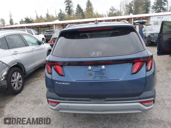 2025 Hyundai Tucson SEL with VIN 5NMJB3DE6SH443844, listed as a IAAI auction lot 43521524 with 28,997 mi miles and . Bid and sale history available at DreamBid. Image 17.