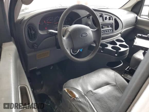 2008 Ford Econoline Cargo Commercial с VIN 1FTSE34L68DA15462, выставлен на аукционе Copart как лот 52294355 с пробегом 241 408 миль миль и Чистый • Clean title. История ставок и продаж доступна на DreamBid. Изображение 8.