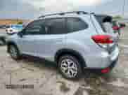 2024 Subaru Forester Premium z VIN JF2SKADC6RH450832, wystawiony jako Copart lot #70182785 z przebiegiem 9 410 mil mil oraz Szkoda całkowita • Salvage title. Historia ofert i sprzedaży dostępna na DreamBid. Obrazek 2.