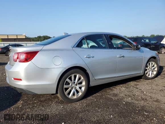 2014 Chevrolet Malibu LTZ with VIN 1G11H5SL3EF115738, listed as a Copart auction lot 69229905 with 223,701 mi miles and Clean title. Bid and sale history available at DreamBid. Image 3.