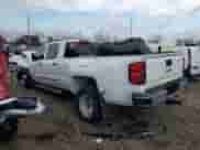 2015 Chevrolet Silverado 3500HD LTZ z VIN 1GC4K0C88FF155883, wystawiony jako Copart lot #87857005 z przebiegiem Nie podano mil oraz Szkoda całkowita • Salvage title. Historia ofert i sprzedaży dostępna na DreamBid. Obrazek 2.