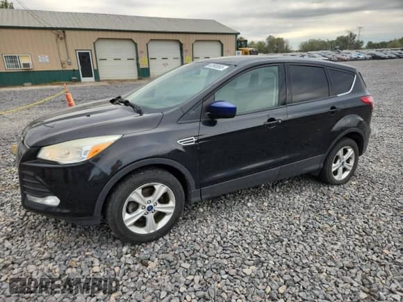 2014 Ford Escape SE with VIN 1FMCU0GX4EUC01545, listed as a Copart auction lot 82505565 with 181,228 mi miles and Clean title. Bid and sale history available at DreamBid. Image 1.